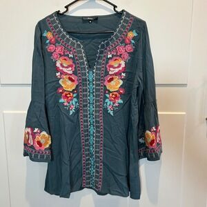 Andree by Unit Embroidered Tunic Top Bell Sleeve Gray M Boho Whimsygoth